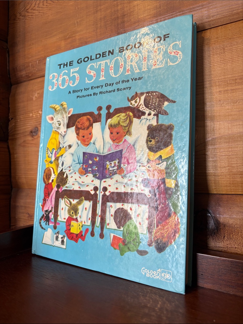 The Golden Book of 365 Stories: A Story for Every Day of the Year, Golden Book